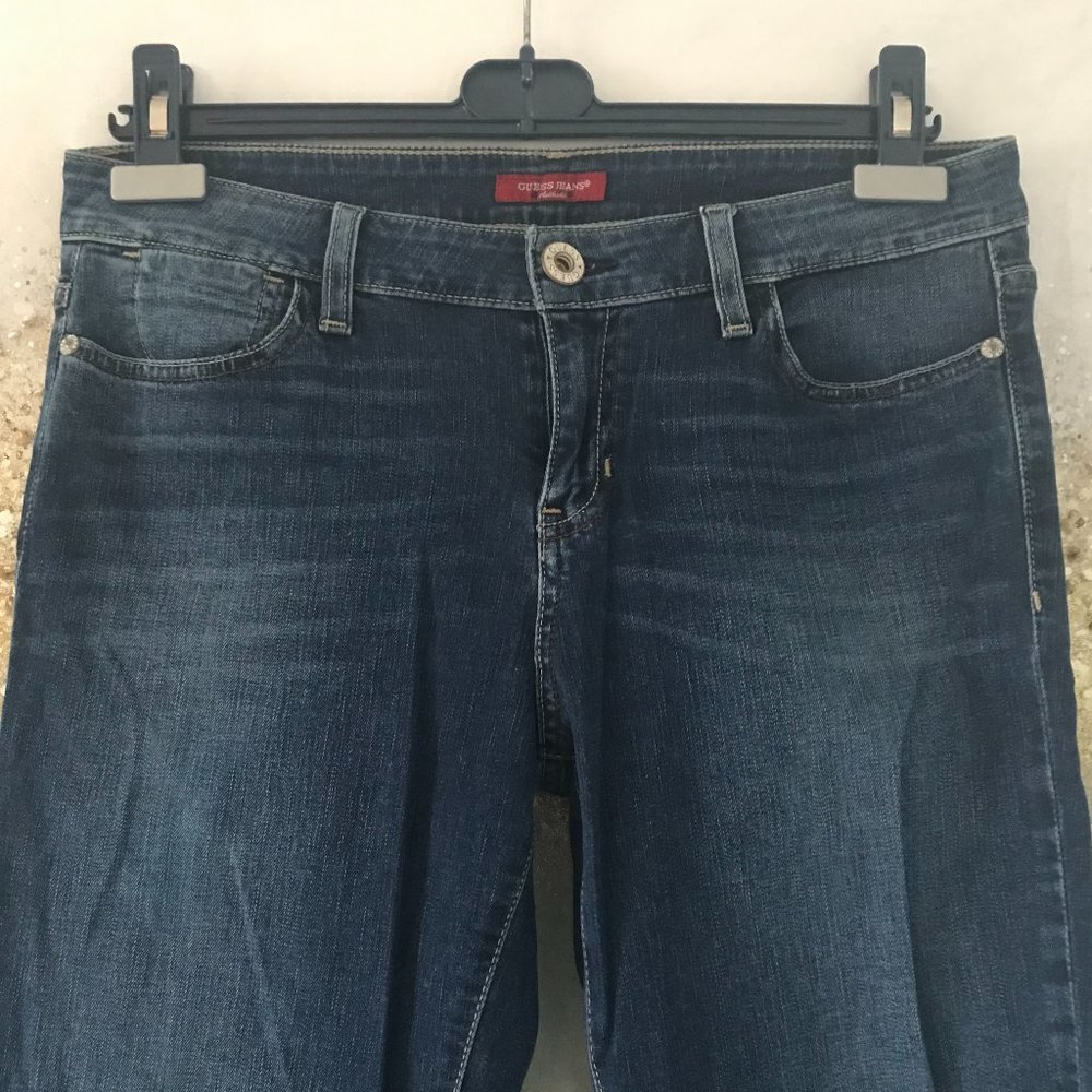 🇲🇽 Guess Black Rhinestone Studded Jeans (NWOT)